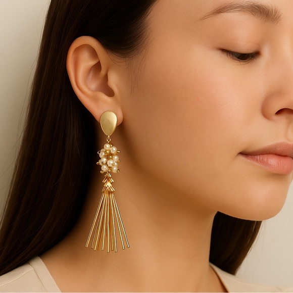 Rachel Parcell Jewelry - Rachel Parcell Gold Fringe Statement Earrings Brand New